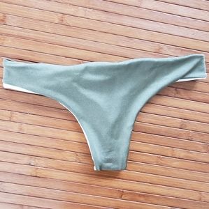 Pikai thong bikini bottoms